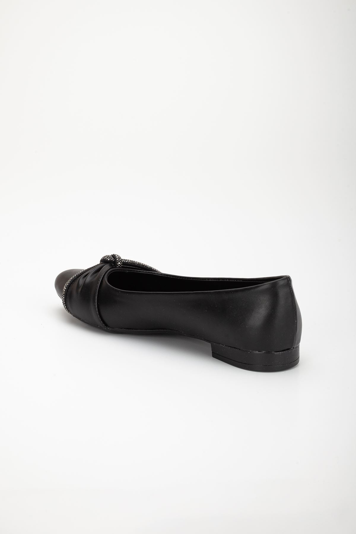 Raina Günlük Babet Ayakkabı Siyah Cilt